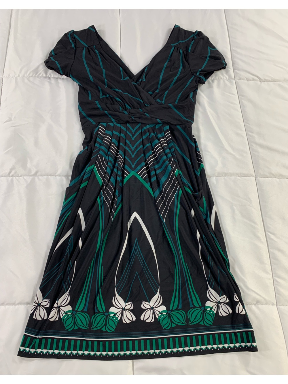 Pre loved LE CHATEAU dress womens size M